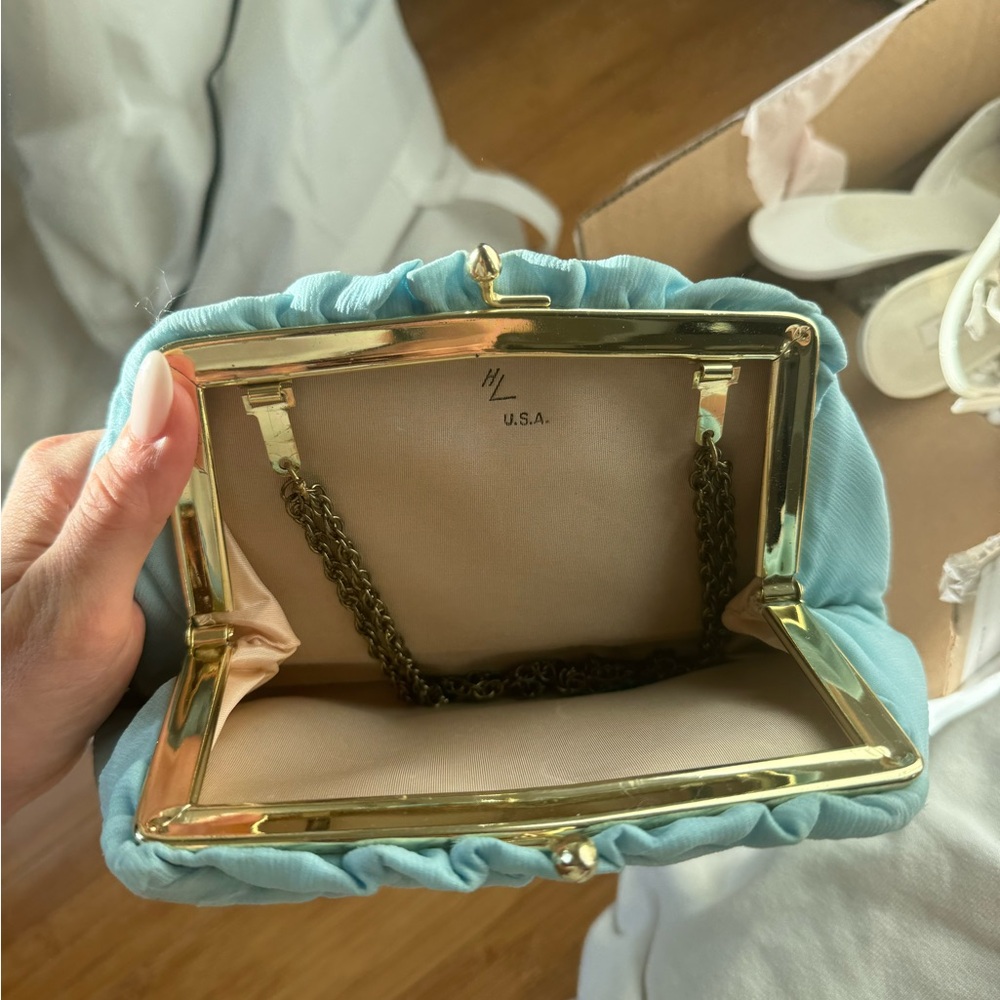 Vintage baby blue clutch
